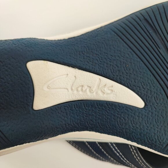 Clarks Women's Blue Fabric Flip Flop Sandals Size 11 - Picture 7 of 9